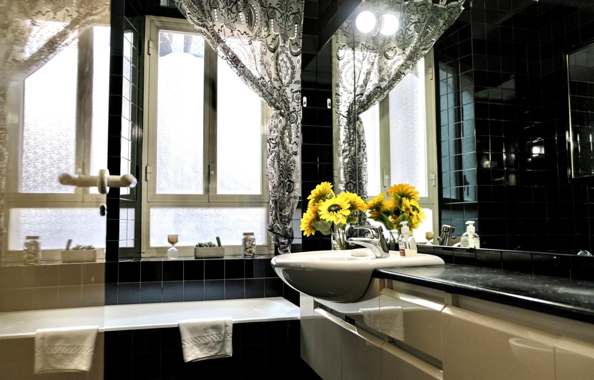 Appartamento In Pieno Centro Roma - Lily'S House Bagian luar foto